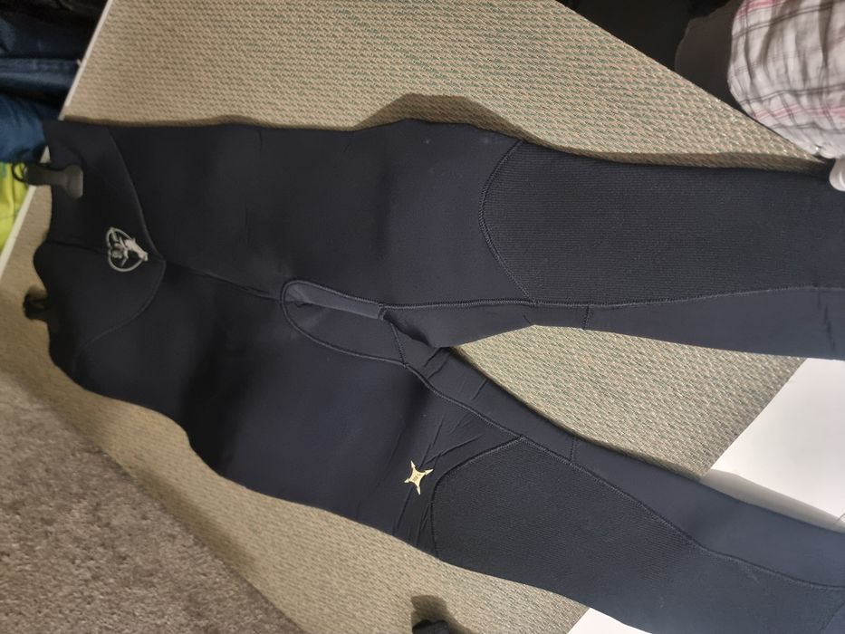 Material caça submarina