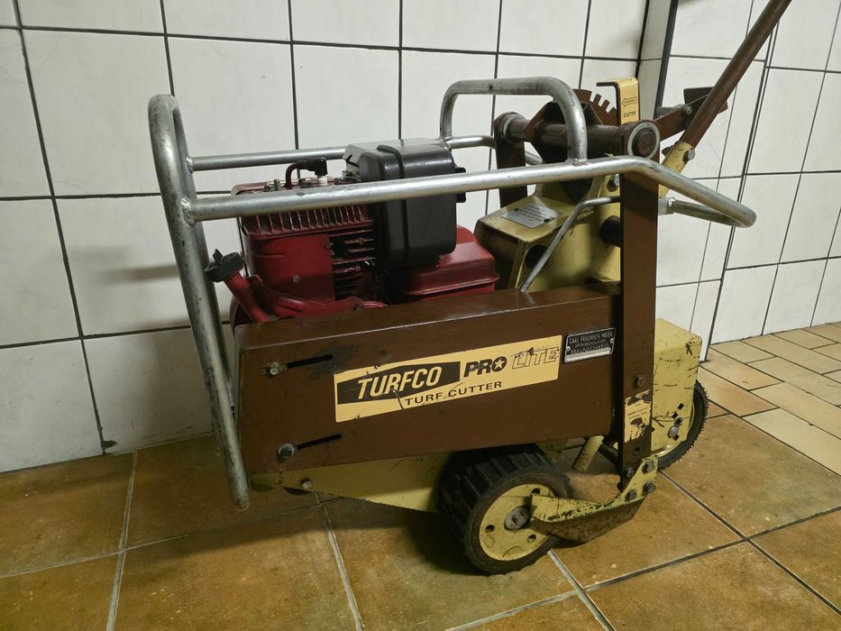 Ryan Brouwer Wycinarka Darni Ryan obrzynarka do trawników Turfco Toro Rink Podcinarka do darni BILLY GOAT Camon