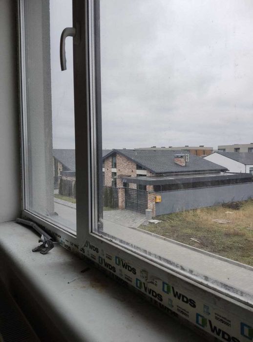 Продам 3-к двухэтажную квартиру в таунхаусе АСЖД " Золотые Ключи "