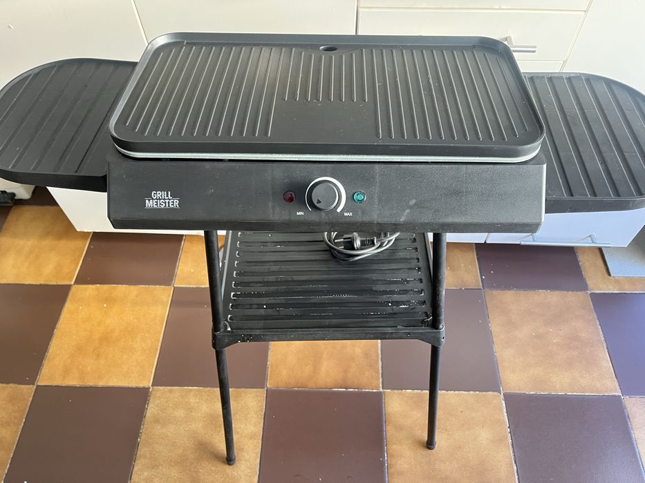Grelhador Elétrico Grill Meister $25