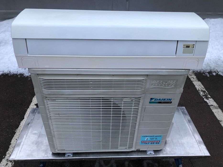 Кондиціонер 18 Daikin FTXR50EV1B / RXR50EV1B Ururu Sarara Inverter б/у / Японія / 5,0 кВт / до 50 м²