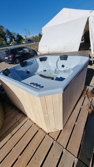 Jacuzzi ogrodowe balia wanna spa