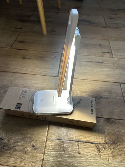 Светильник на акамуляторе