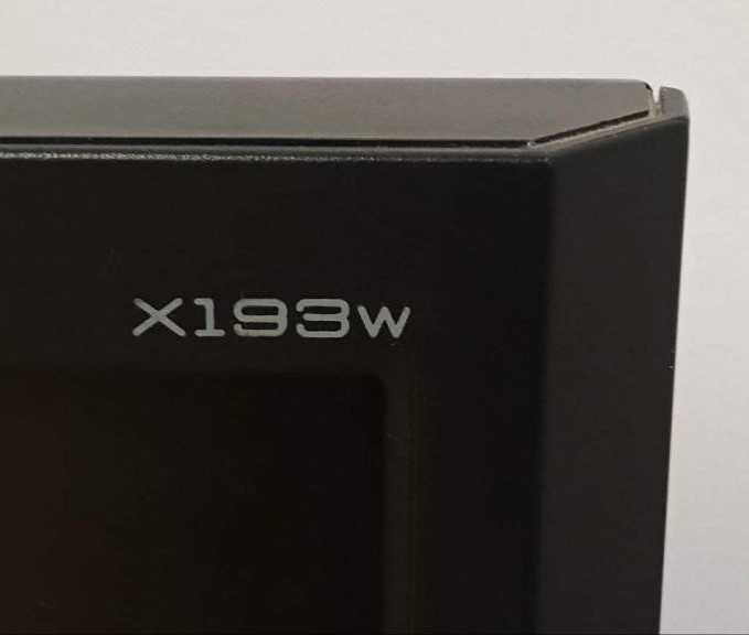 Монитор  19" Acer X193W