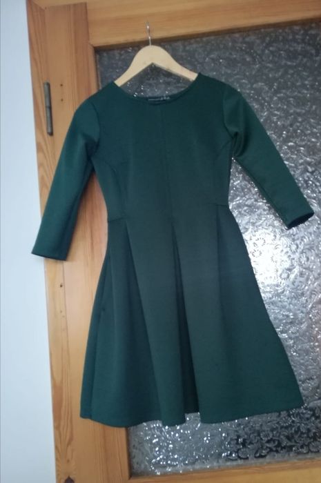 Sukienka ATMOSPHERE na walentynki  butelkowa zieleń rozm. S