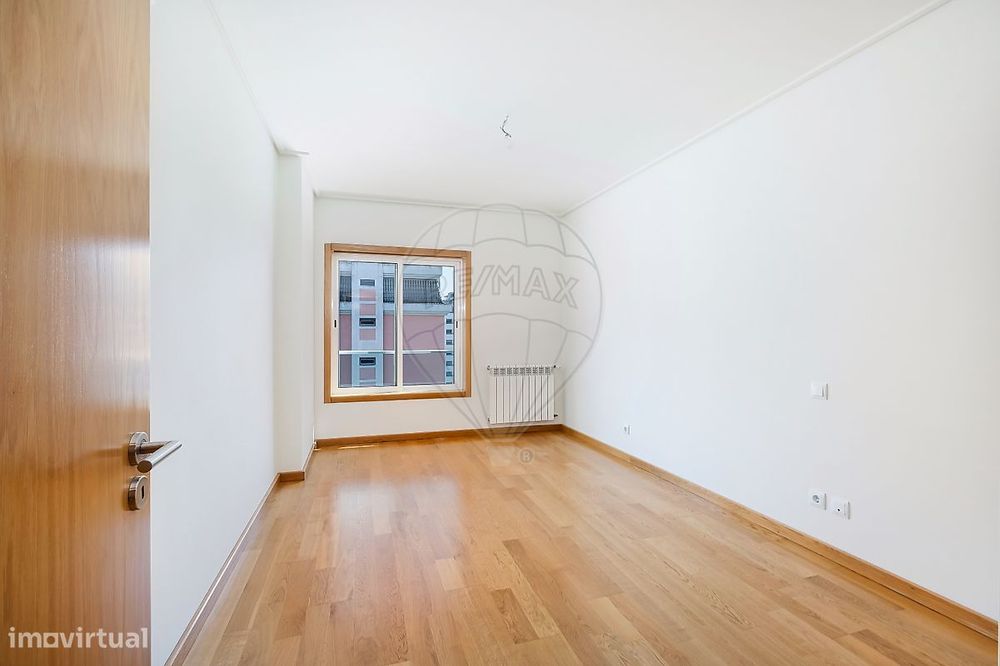 Apartamento T3 para arrendamento