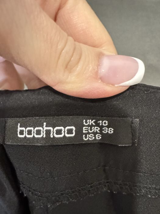 Брюки Boohoo 10р(38)