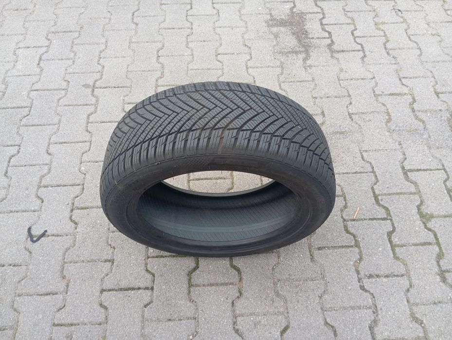 1szt całoroczna imperial allseason driver 225/45/17 94Y rok 2024