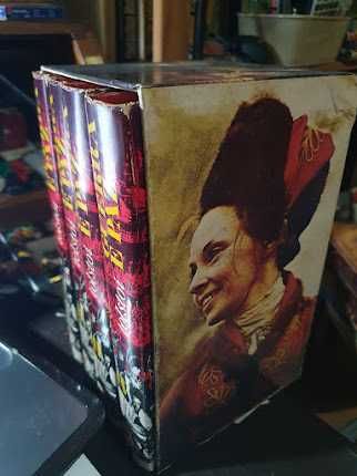 Guerra e Paz - Tolstoi - 4 Volumes