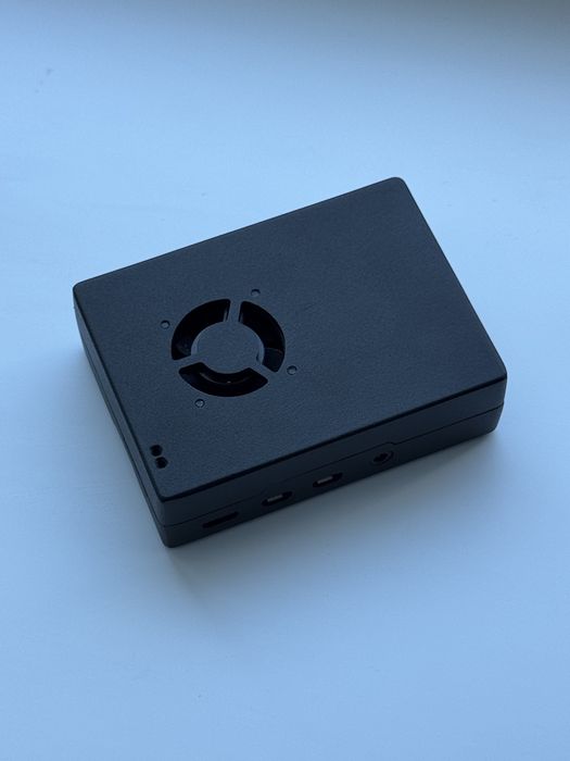Raspberry Pi 4 2GB у металевому корпусі