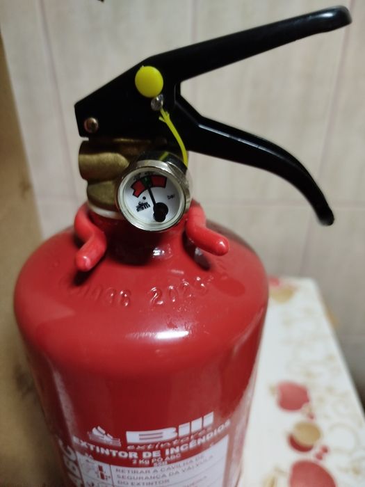 Extintore de pó ABC de 2kg