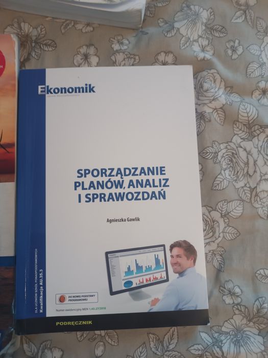 Sporządzanie planów ,analiz i sprawozdań