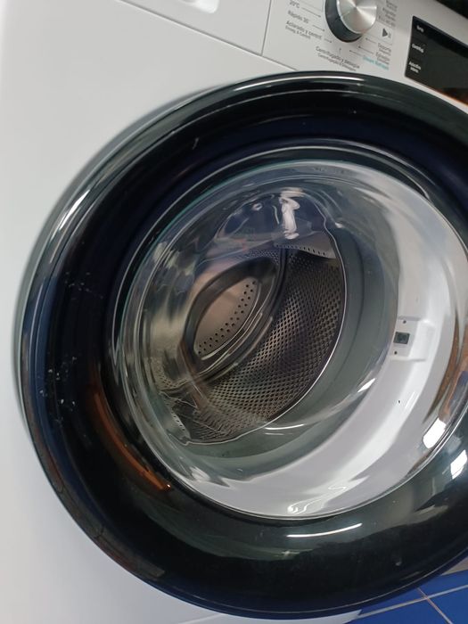 Máquina lavar whirlpool