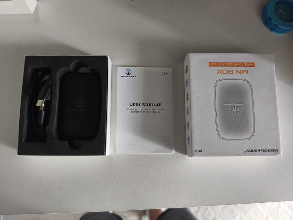 Transmiter samochodowy Bezprzewodowy Adapter CarPlay Android Auto Plug&Play