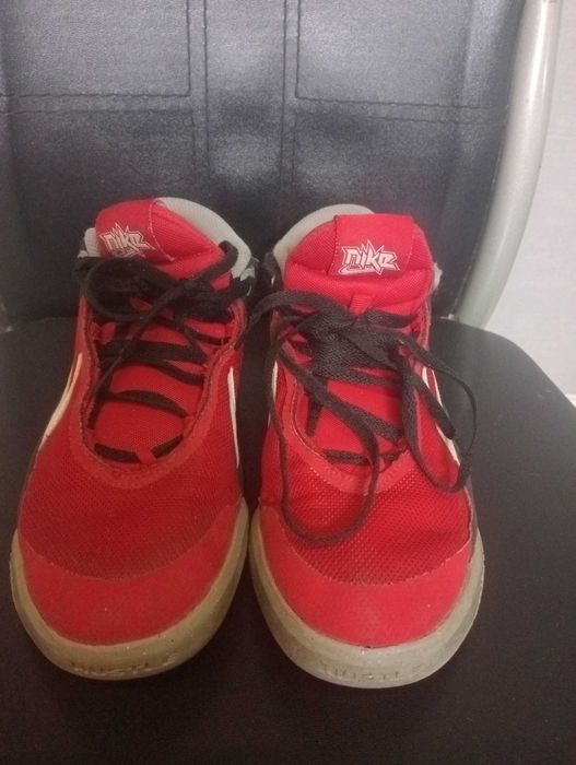 Tênis n 37.5 em bom estado