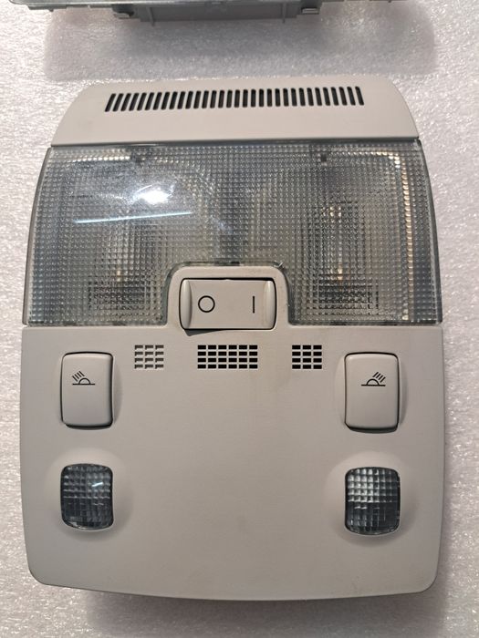 Lampki podsufitki Audi A4 B7