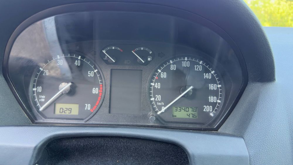 Skoda Fabia 1.4 16V MT • 2001