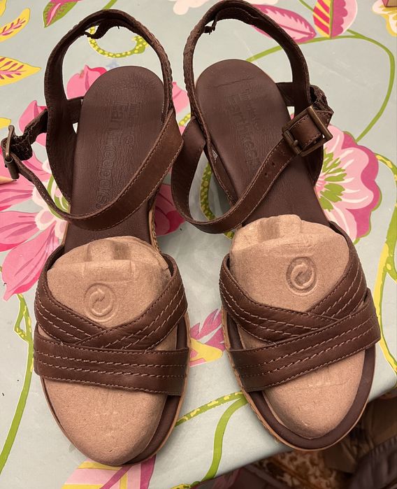 Sandálias de cunha Timberland novos