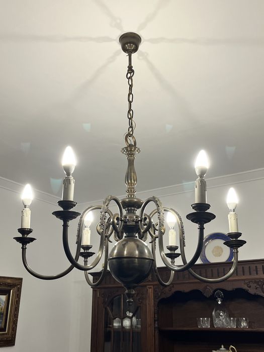Conjunto de candeeiros em latao classicos com inspiraçao vitoriana
