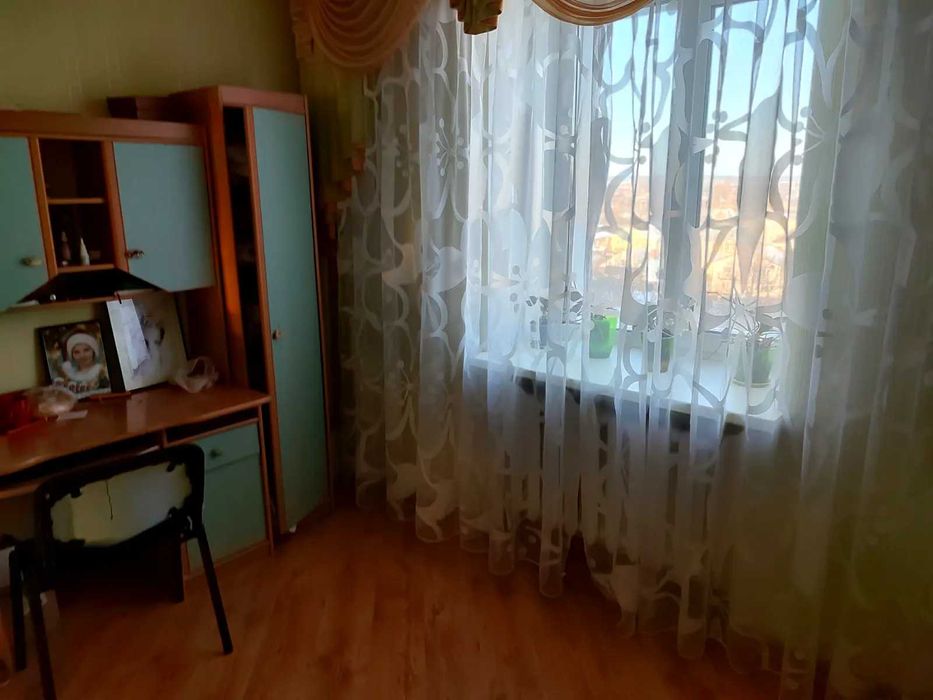Продам 3-кімнатну квартиру
