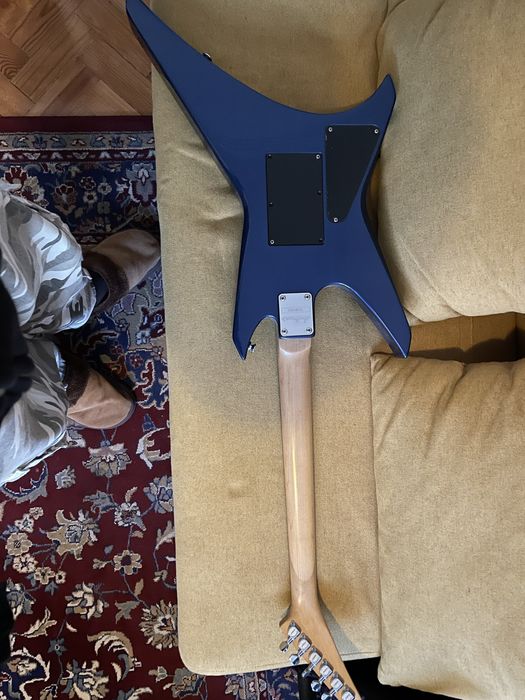 Guitarra Jackson Warrior