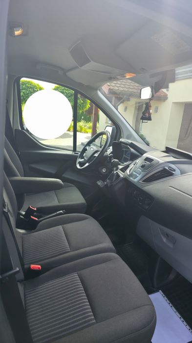 Wynajem busa 9 osobowego