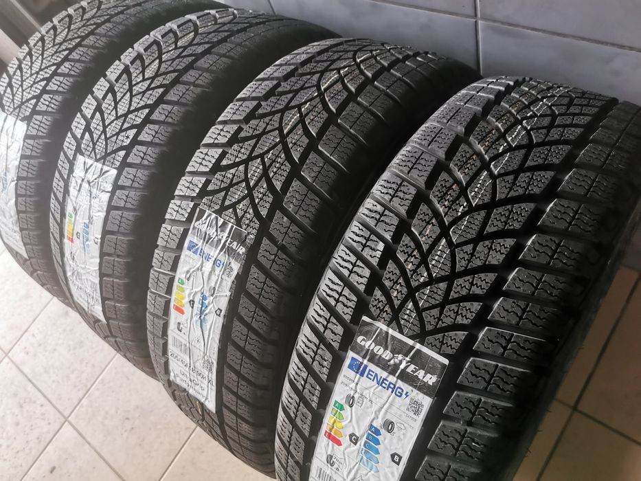 NOWE! Opony zimowe 205/45R18 Goodyear UltraGrip Performance Świdnik