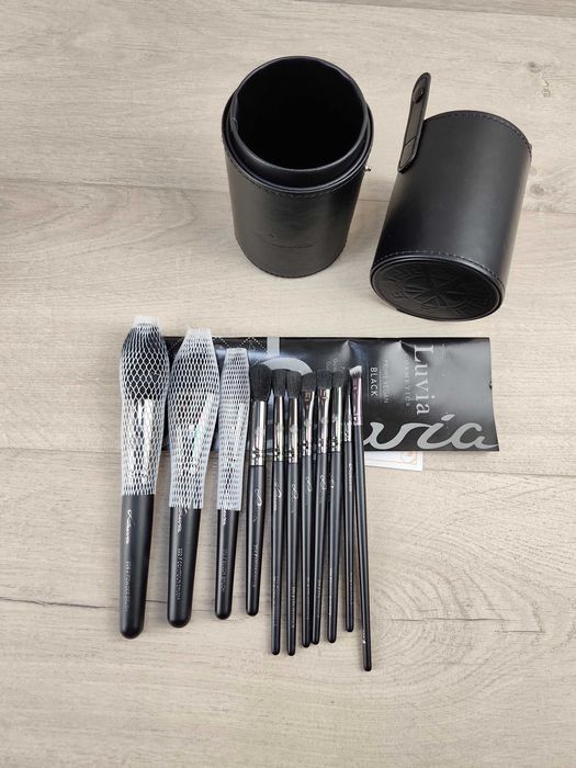 Luvia Prime Vegan Pro Black Zestaw 11 pędzli Etui