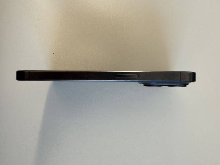 Iphone 15 Pro 128 GB black titanium