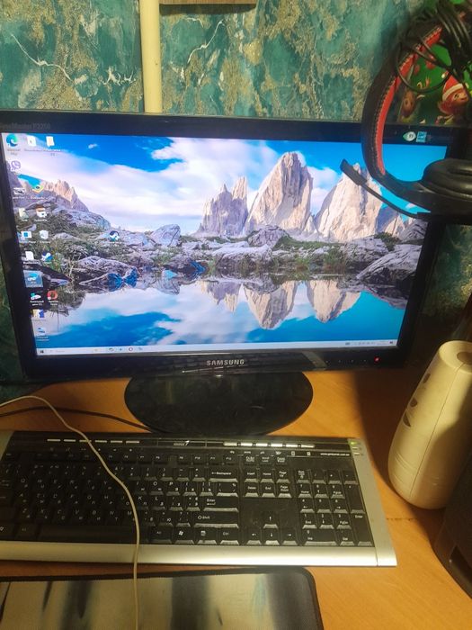 Продам компьютер Samsung в отличном состоянии