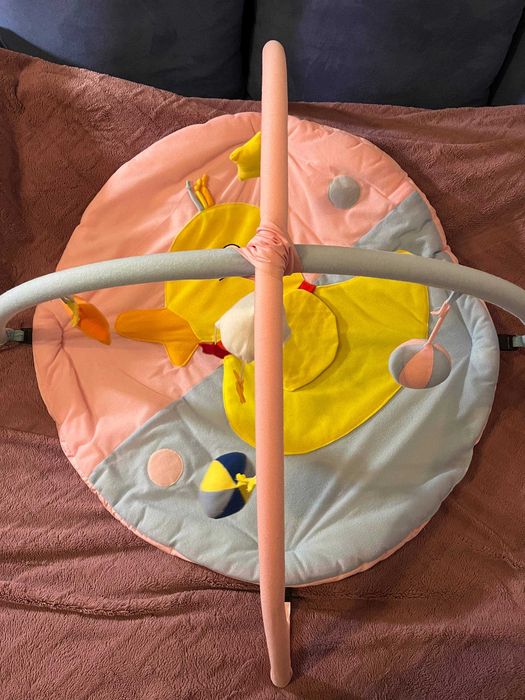 ляльковій будинок с поні