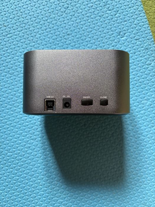 Stacja dokujaca/klonujaca do dyskow HDD SSD