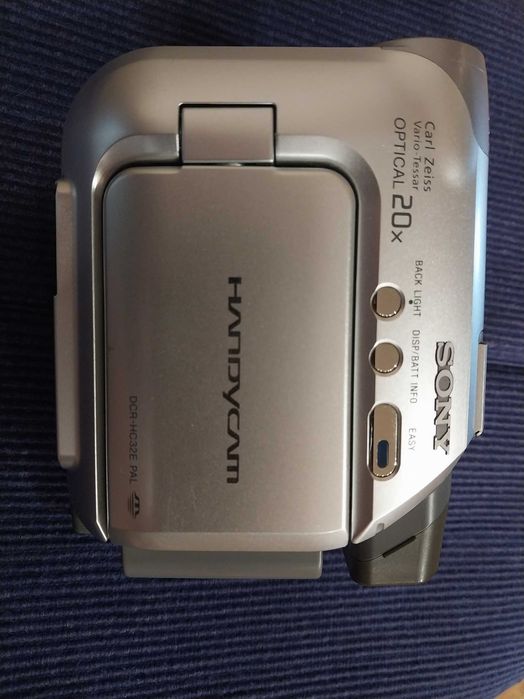 Відеокамера Sony DCR HC32E