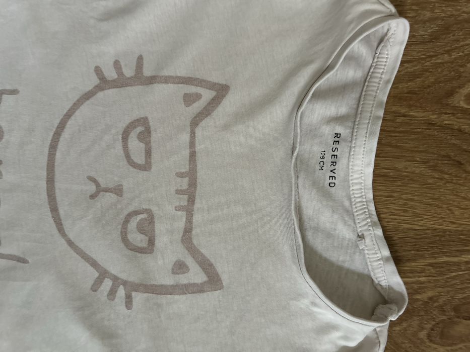 Koszulka T-Shirt dla Dziewczynki Reserved Rozmiar 128