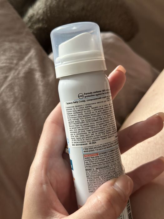Сонцезахисний спрей для шкіри обличчя Garnier 50