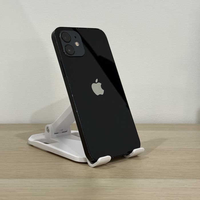 iPhone 12 - 64GB - Desbloqueado