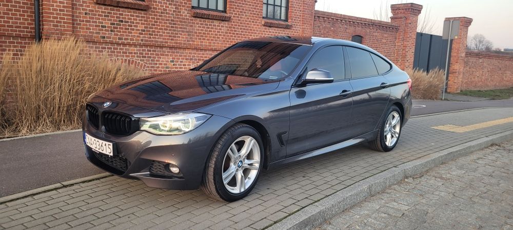 BMW F 34.  330i Gran Turismo