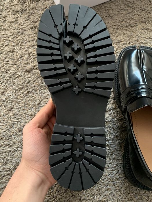 Нові чорні лофери Maison Margiela Tabi 39