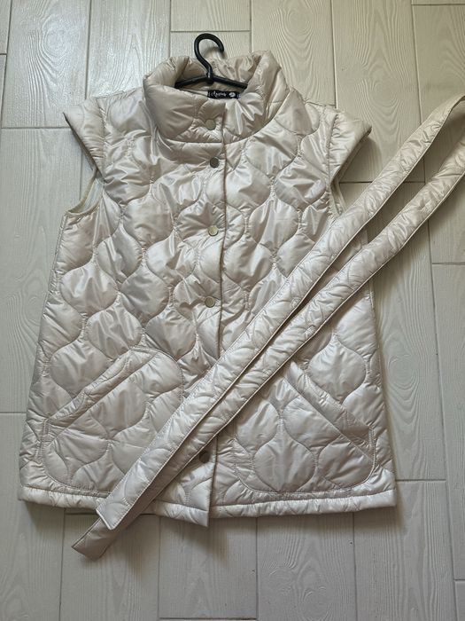 Жилетка  женская демисезон 50