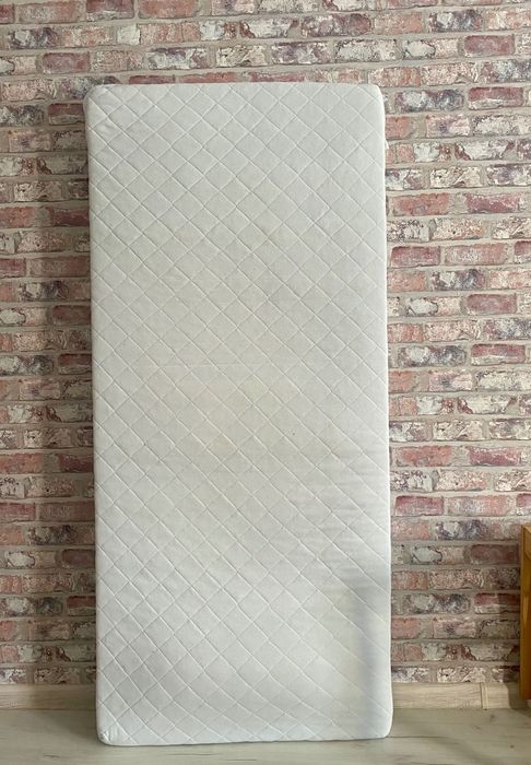 Materac 160×70 w dobrym stanie