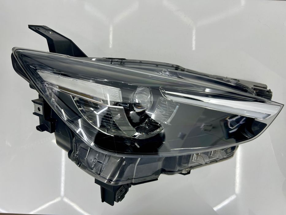 Lampa prawy przód Mazda CX3 Full LED, 10PIN, CX-3, Europa, cała.