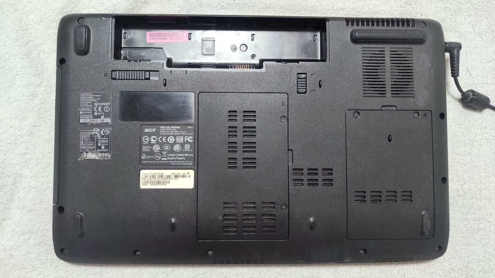 Ноутбук Aser aspire 5737 для роботи та навчання