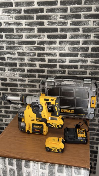 Martelo DeWALT DCH273 18V -XR + Extrator de pó DEWALT