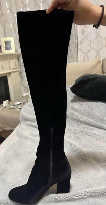 Продам дуже гарні ботфорти замшеві на каблуку