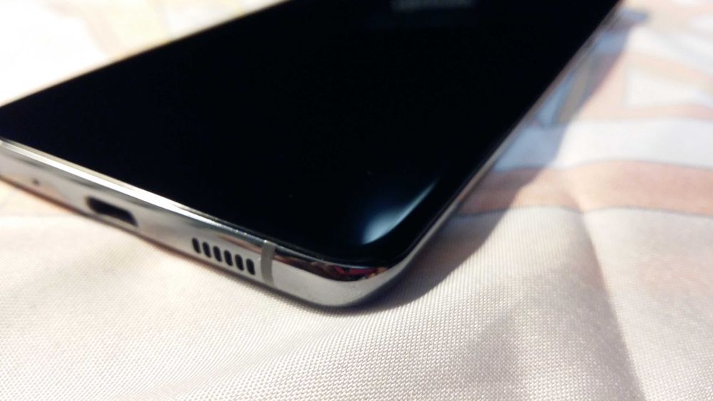 Samsung Galaxy S20+ 128GB - Cinzento - COMO NOVO