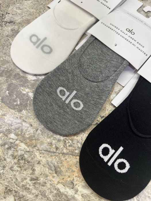 Носки Alo короткі