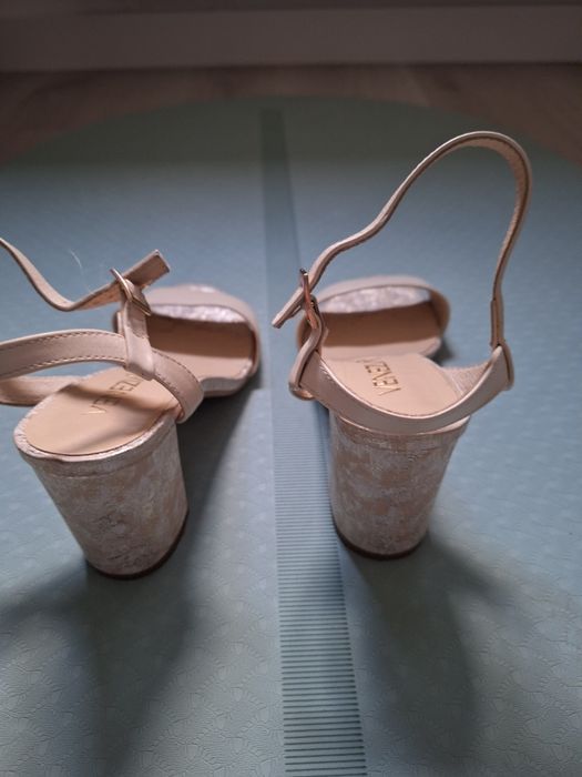 Buty do sukienki koktajlowej