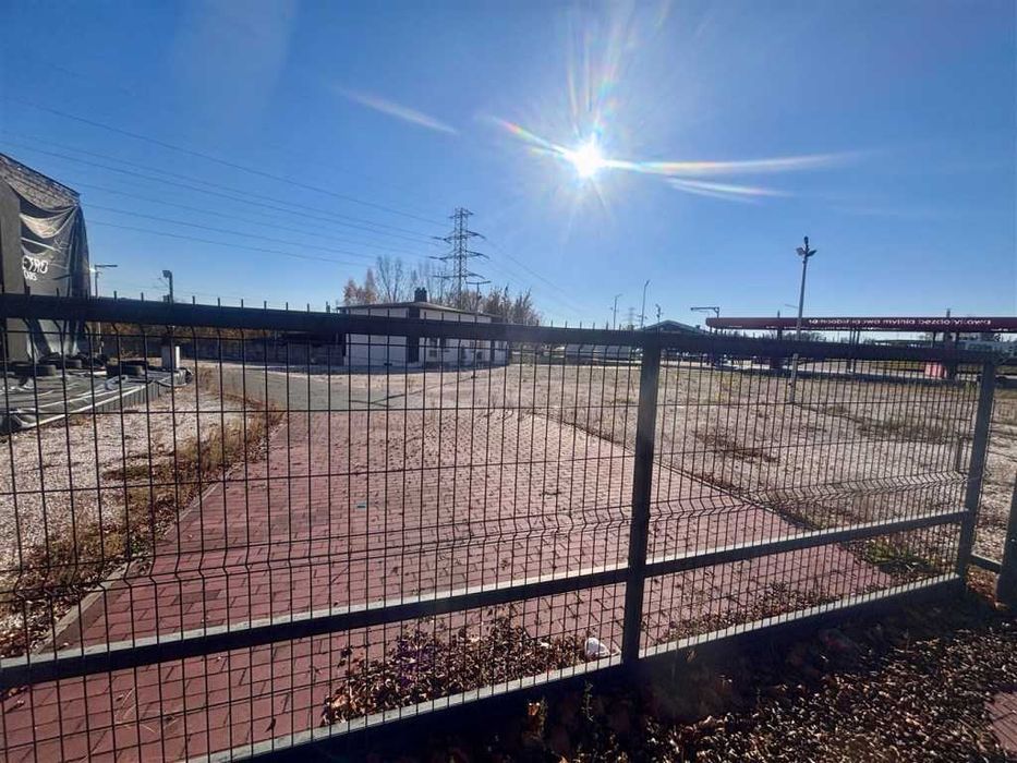 Działka z budynkiem usługowym Rybnik