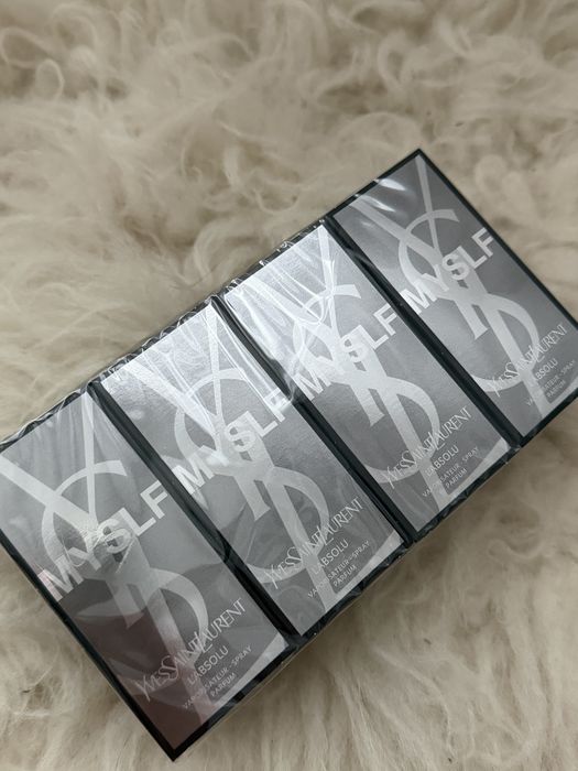 20,4 ml yves saint laurent myslf l’absolu
