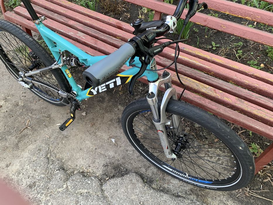 Продам двухподвес Yeti